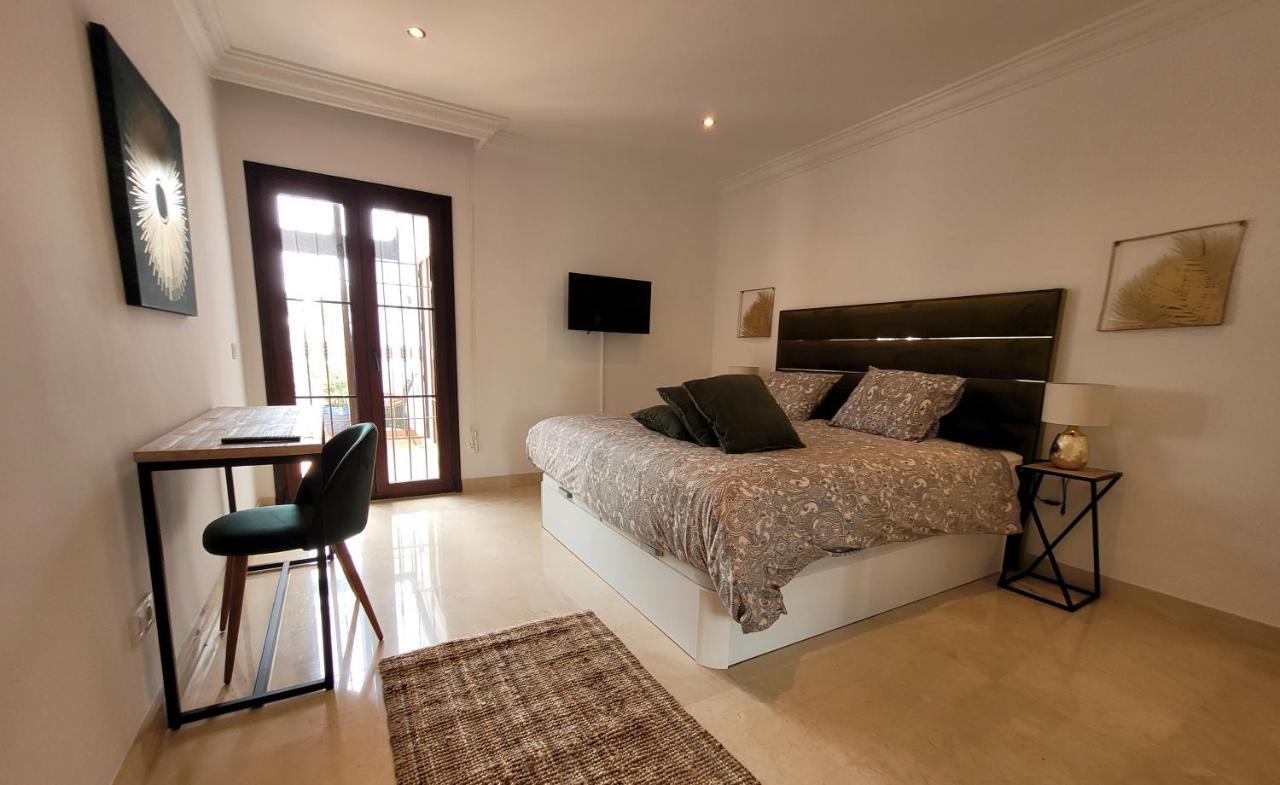 Beach And Golf Resort La Perla Miguel Adults Only Marbella Exterior photo